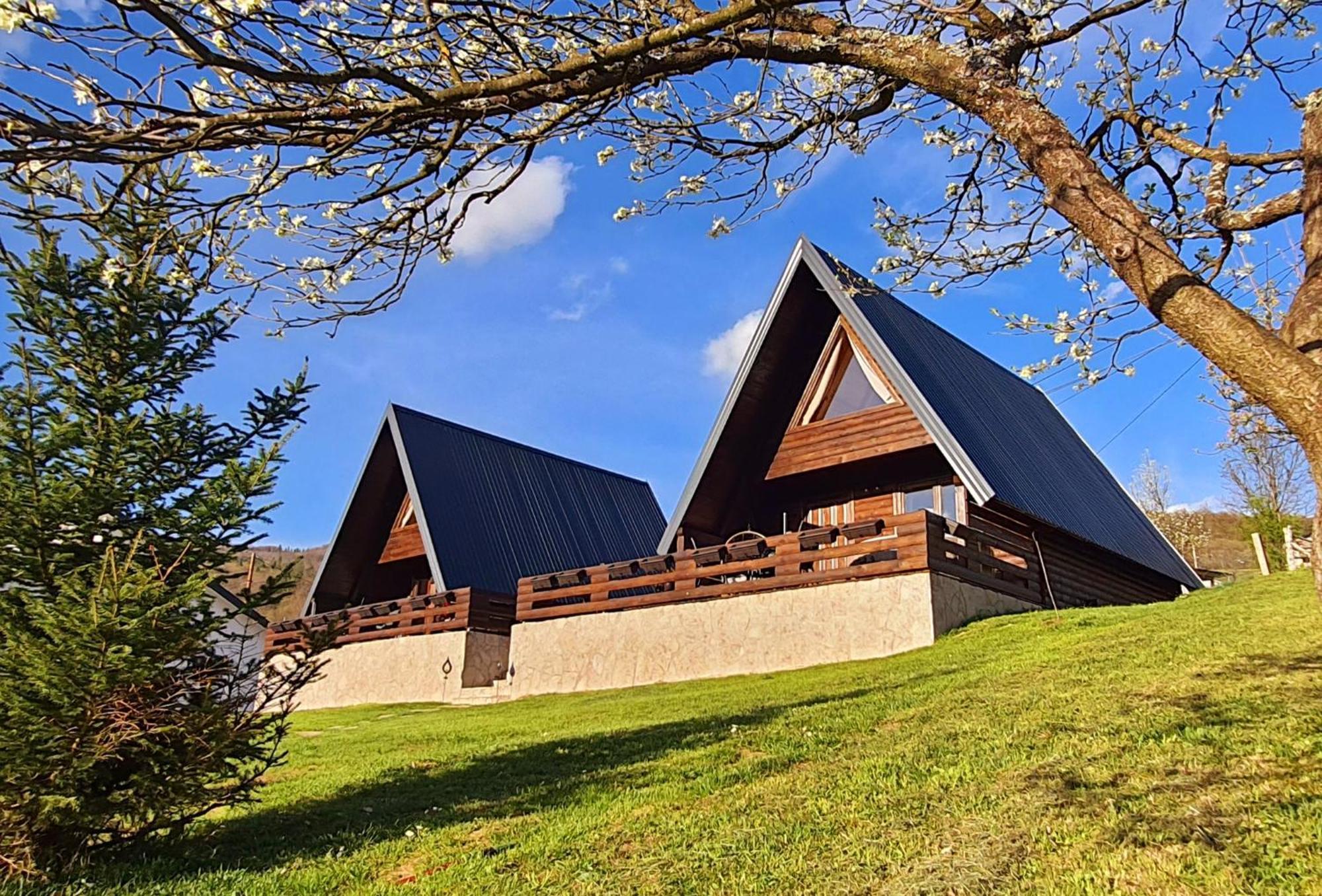 Cottages Relax Jajce Ngoại thất bức ảnh